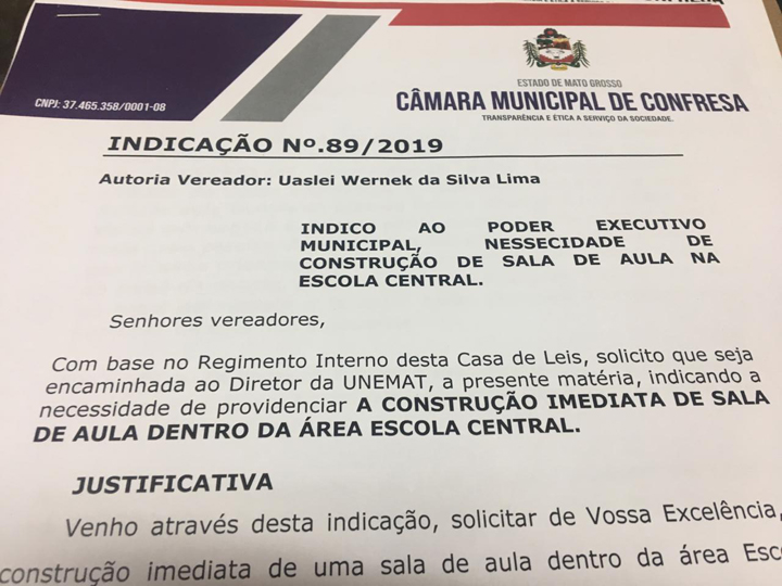 Uasley faz indicação para construção de novas salas de aula na Escola Central